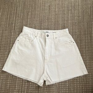 COTTON:ON white shorts